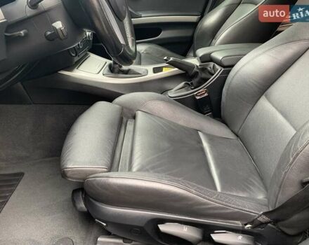 Серый БМВ 3 Серия, объемом двигателя 2 л и пробегом 278 тыс. км за 7700 $, фото 7 на Automoto.ua