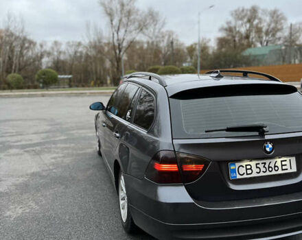 Серый БМВ 3 Серия, объемом двигателя 2 л и пробегом 380 тыс. км за 6600 $, фото 5 на Automoto.ua