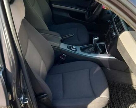 Сірий БМВ 3 Серія, об'ємом двигуна 2 л та пробігом 211 тис. км за 8700 $, фото 21 на Automoto.ua