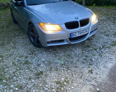 Серый БМВ 3 Серия, объемом двигателя 3 л и пробегом 300 тыс. км за 9000 $, фото 4 на Automoto.ua