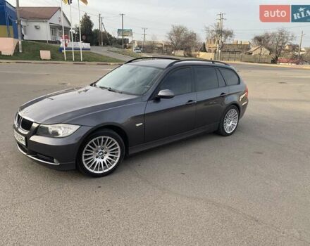 Серый БМВ 3 Серия, объемом двигателя 2 л и пробегом 278 тыс. км за 7700 $, фото 1 на Automoto.ua