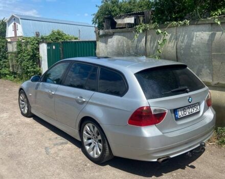 Серый БМВ 3 Серия, объемом двигателя 2 л и пробегом 317 тыс. км за 5000 $, фото 2 на Automoto.ua