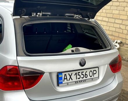 Серый БМВ 3 Серия, объемом двигателя 2 л и пробегом 265 тыс. км за 3800 $, фото 5 на Automoto.ua