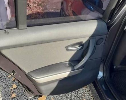 Сірий БМВ 3 Серія, об'ємом двигуна 2 л та пробігом 211 тис. км за 8700 $, фото 25 на Automoto.ua