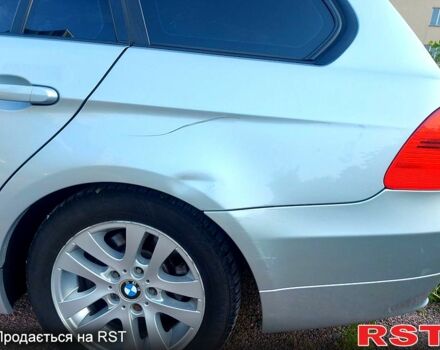 Серый БМВ 3 Серия, объемом двигателя 2 л и пробегом 256 тыс. км за 6500 $, фото 13 на Automoto.ua