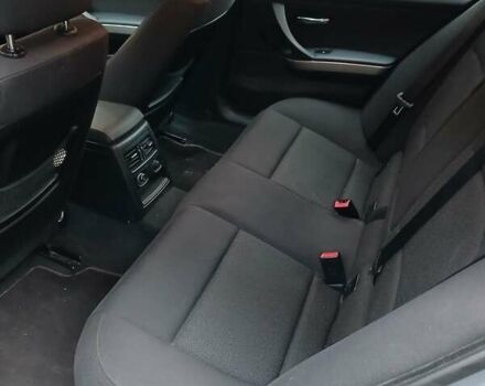 Серый БМВ 3 Серия, объемом двигателя 2 л и пробегом 225 тыс. км за 4800 $, фото 3 на Automoto.ua