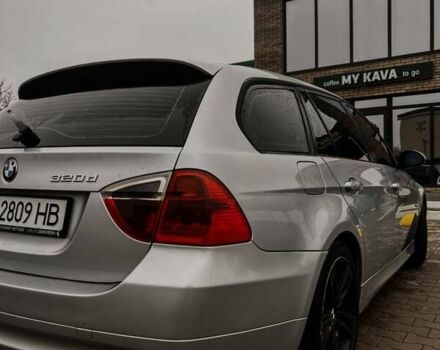 Серый БМВ 3 Серия, объемом двигателя 2 л и пробегом 400 тыс. км за 9000 $, фото 3 на Automoto.ua