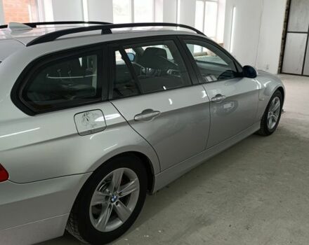 Серый БМВ 3 Серия, объемом двигателя 2 л и пробегом 230 тыс. км за 7500 $, фото 3 на Automoto.ua