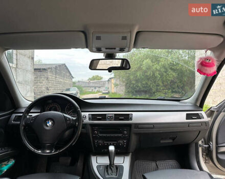 Серый БМВ 3 Серия, объемом двигателя 2 л и пробегом 242 тыс. км за 7100 $, фото 7 на Automoto.ua