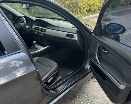 БМВ 3 Серия 2007 в Белой Церкве на Automoto.ua Серый БМВ 3 Серия, объемом двигателя 2.5 л и пробегом 275 тыс. км за 6900 $, фото 17 на Automoto.ua