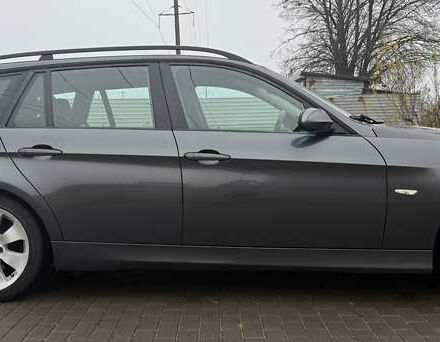Сірий БМВ 3 Серія, об'ємом двигуна 2 л та пробігом 207 тис. км за 6500 $, фото 1 на Automoto.ua
