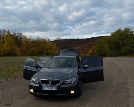 Серый БМВ 3 Серия, объемом двигателя 2 л и пробегом 239 тыс. км за 6500 $, фото 1 на Automoto.ua