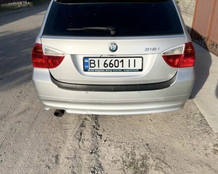 Серый БМВ 3 Серия, объемом двигателя 2 л и пробегом 3 тыс. км за 6400 $, фото 1 на Automoto.ua