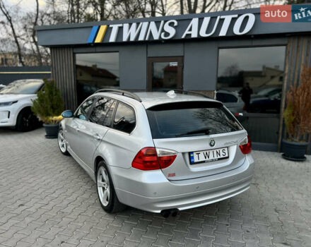 Серый БМВ 3 Серия, объемом двигателя 3 л и пробегом 262 тыс. км за 8900 $, фото 21 на Automoto.ua