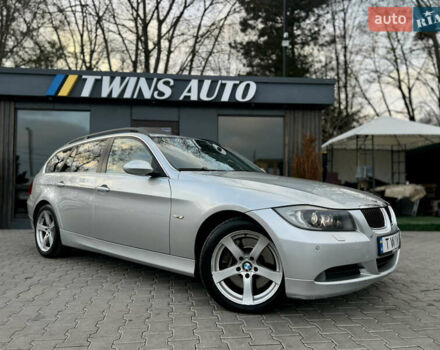 Серый БМВ 3 Серия, объемом двигателя 3 л и пробегом 262 тыс. км за 8900 $, фото 15 на Automoto.ua