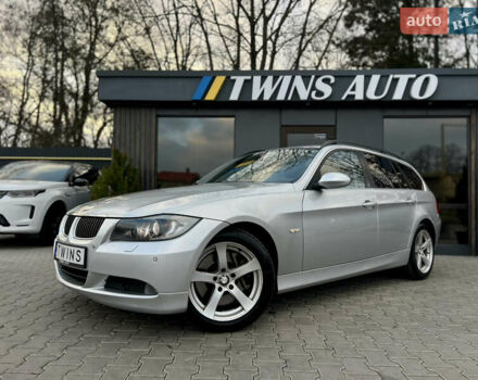 Серый БМВ 3 Серия, объемом двигателя 3 л и пробегом 262 тыс. км за 8900 $, фото 11 на Automoto.ua