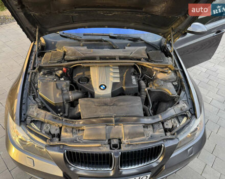 БМВ 3 Серия 2008 в Хмельницком на Automoto.ua Серый БМВ 3 Серия, объемом двигателя 2 л и пробегом 329 тыс. км за 8000 $, фото 22 на Automoto.ua