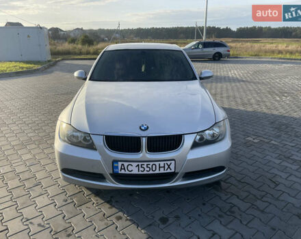 Серый БМВ 3 Серия, объемом двигателя 2 л и пробегом 322 тыс. км за 6950 $, фото 7 на Automoto.ua