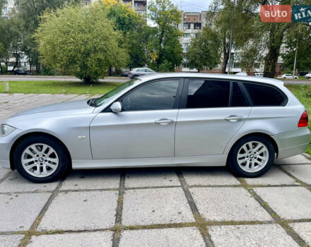 Серый БМВ 3 Серия, объемом двигателя 2 л и пробегом 323 тыс. км за 8500 $, фото 1 на Automoto.ua