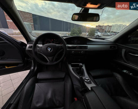 БМВ 3 Серия 2008 в Хмельницком на Automoto.ua Серый БМВ 3 Серия, объемом двигателя 2 л и пробегом 329 тыс. км за 8000 $, фото 18 на Automoto.ua