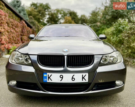 БМВ 3 Серия 2008 в Киеве на Automoto.ua Серый БМВ 3 Серия, объемом двигателя 2 л и пробегом 274 тыс. км за 5950 $, фото 4 на Automoto.ua