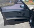 Серый БМВ 3 Серия, объемом двигателя 2 л и пробегом 342 тыс. км за 6450 $, фото 28 на Automoto.ua