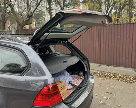 Серый БМВ 3 Серия, объемом двигателя 2 л и пробегом 275 тыс. км за 5800 $, фото 23 на Automoto.ua