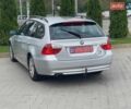 Серый БМВ 3 Серия, объемом двигателя 2 л и пробегом 202 тыс. км за 7000 $, фото 3 на Automoto.ua