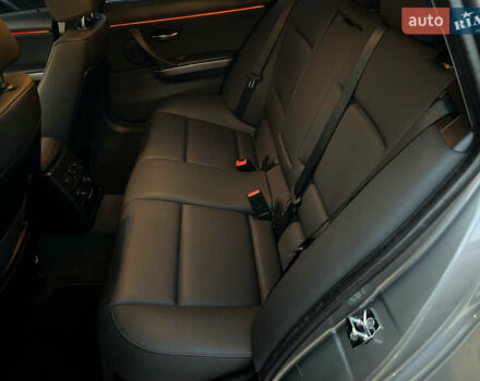 Серый БМВ 3 Серия, объемом двигателя 2 л и пробегом 286 тыс. км за 9200 $, фото 33 на Automoto.ua