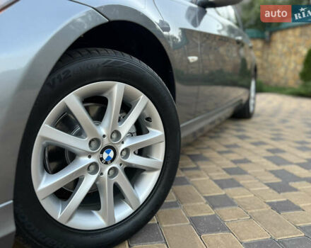 Серый БМВ 3 Серия, объемом двигателя 2 л и пробегом 286 тыс. км за 9200 $, фото 10 на Automoto.ua
