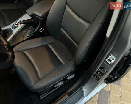 Серый БМВ 3 Серия, объемом двигателя 2 л и пробегом 286 тыс. км за 9200 $, фото 21 на Automoto.ua