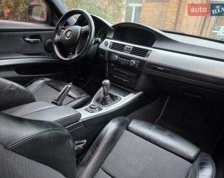 Серый БМВ 3 Серия, объемом двигателя 2 л и пробегом 300 тыс. км за 8500 $, фото 8 на Automoto.ua