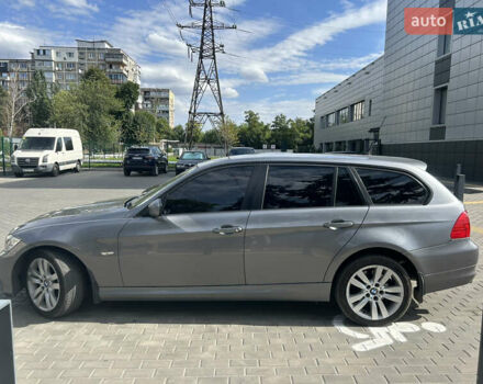 Сірий БМВ 3 Серія, об'ємом двигуна 2 л та пробігом 316 тис. км за 11500 $, фото 3 на Automoto.ua