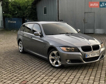 Серый БМВ 3 Серия, объемом двигателя 2 л и пробегом 380 тыс. км за 8200 $, фото 6 на Automoto.ua