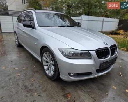 Серый БМВ 3 Серия, объемом двигателя 2 л и пробегом 300 тыс. км за 8500 $, фото 20 на Automoto.ua