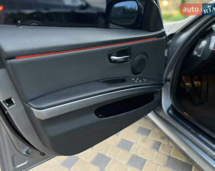Серый БМВ 3 Серия, объемом двигателя 2 л и пробегом 286 тыс. км за 9200 $, фото 20 на Automoto.ua