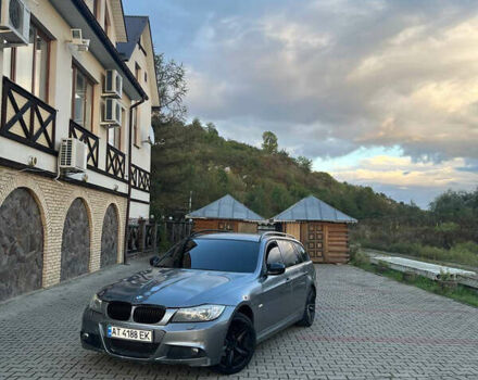 Серый БМВ 3 Серия, объемом двигателя 2 л и пробегом 251 тыс. км за 6550 $, фото 11 на Automoto.ua