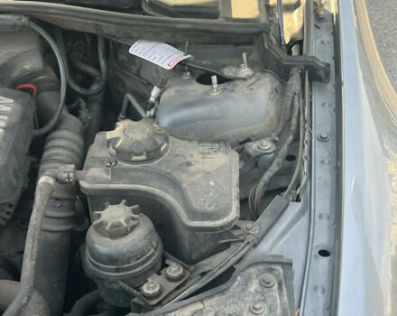 Сірий БМВ 3 Серія, об'ємом двигуна 2 л та пробігом 316 тис. км за 11500 $, фото 22 на Automoto.ua