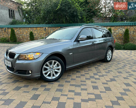Серый БМВ 3 Серия, объемом двигателя 2 л и пробегом 286 тыс. км за 9200 $, фото 8 на Automoto.ua