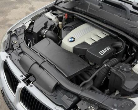 Сірий БМВ 3 Серія, об'ємом двигуна 2 л та пробігом 268 тис. км за 3690 $, фото 8 на Automoto.ua