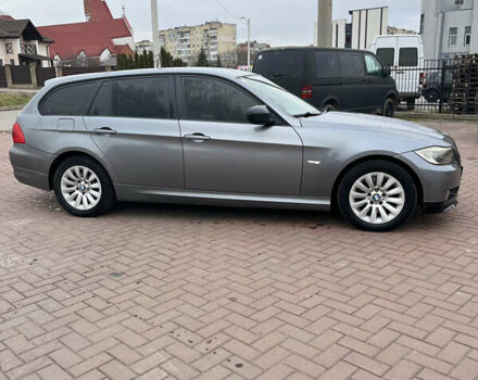 Серый БМВ 3 Серия, объемом двигателя 2 л и пробегом 273 тыс. км за 8900 $, фото 4 на Automoto.ua