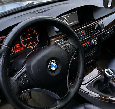 Серый БМВ 3 Серия, объемом двигателя 2 л и пробегом 276 тыс. км за 9500 $, фото 10 на Automoto.ua