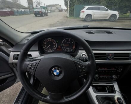 Серый БМВ 3 Серия, объемом двигателя 2 л и пробегом 350 тыс. км за 3700 $, фото 7 на Automoto.ua