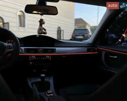 Серый БМВ 3 Серия, объемом двигателя 2 л и пробегом 286 тыс. км за 9200 $, фото 35 на Automoto.ua