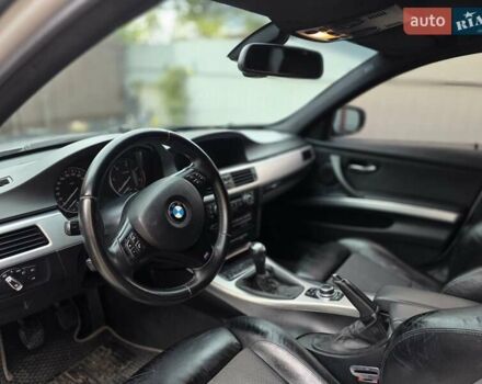 Серый БМВ 3 Серия, объемом двигателя 2 л и пробегом 300 тыс. км за 8500 $, фото 4 на Automoto.ua