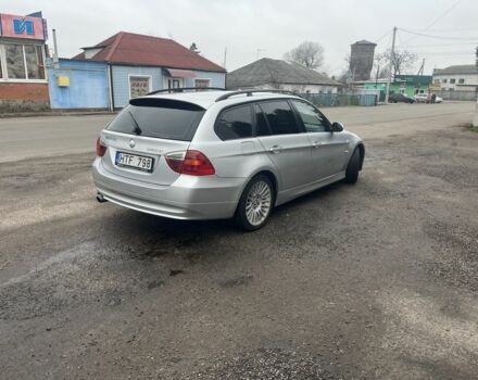 Серый БМВ 3 Серия, объемом двигателя 2 л и пробегом 350 тыс. км за 3700 $, фото 3 на Automoto.ua