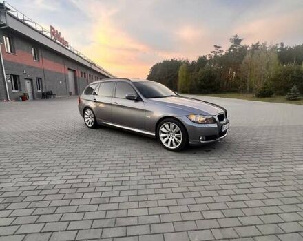 Серый БМВ 3 Серия, объемом двигателя 2 л и пробегом 309 тыс. км за 9400 $, фото 20 на Automoto.ua