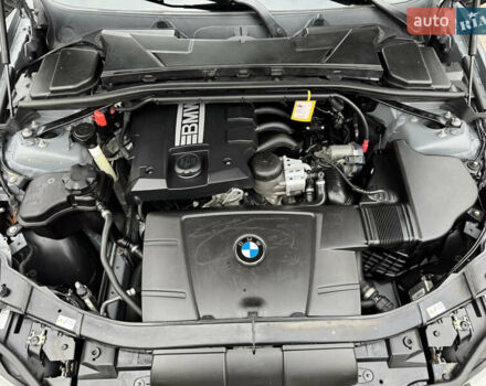 Сірий БМВ 3 Серія, об'ємом двигуна 2 л та пробігом 226 тис. км за 9999 $, фото 32 на Automoto.ua
