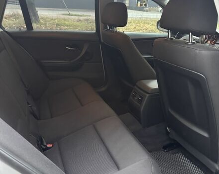 Сірий БМВ 3 Серія, об'ємом двигуна 2 л та пробігом 350 тис. км за 7500 $, фото 18 на Automoto.ua