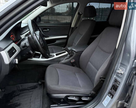 Сірий БМВ 3 Серія, об'ємом двигуна 2 л та пробігом 271 тис. км за 8300 $, фото 32 на Automoto.ua